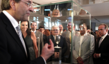 O Αναπληρωτής Υπουργός ΠΑΙΘΠΑ κ. Τζαβάρας με τον Πρωθυπουργό κ. Σαμαρα 